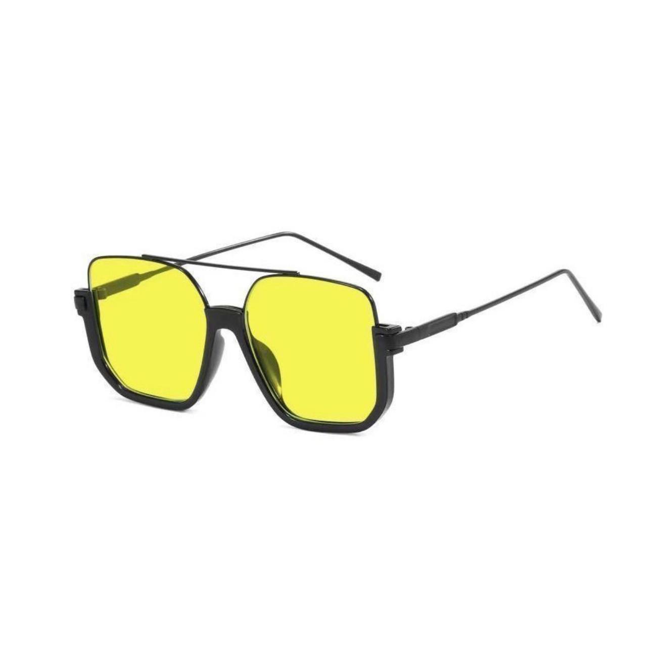 Trendy oversized sunglasses