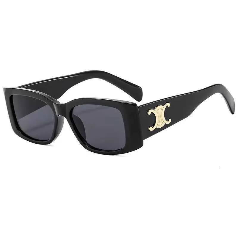Celine Maxi Triomphe CL40282U sunglasses