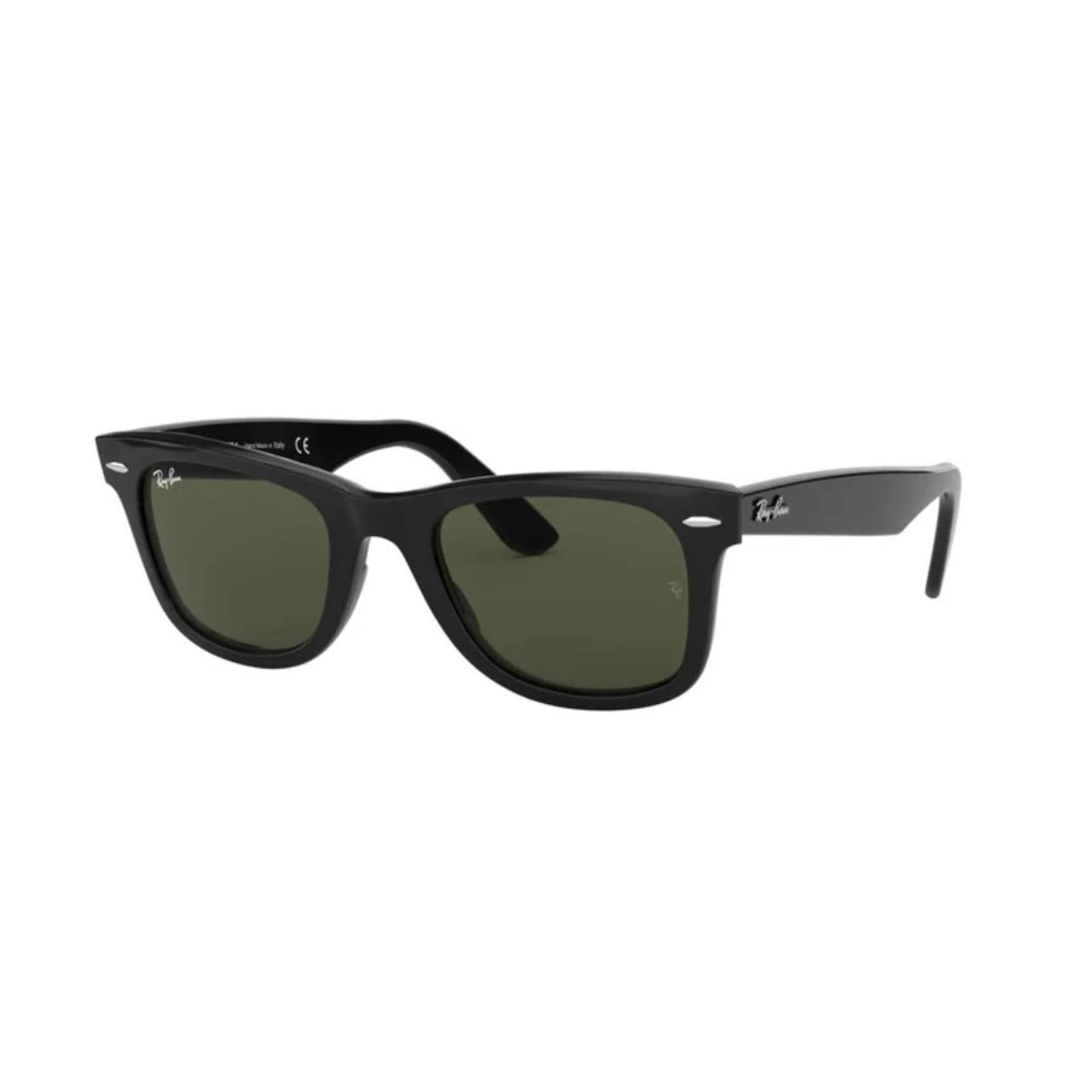 Ray-Ban Original Wayfarer Classic sunglasses